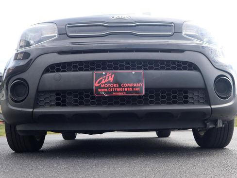 Used 2018 Kia Soul FWD image 5