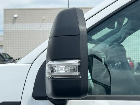 New 2026 Ford F350 XLT w/ 360-Degree Camera Package AWD/4WD image 40