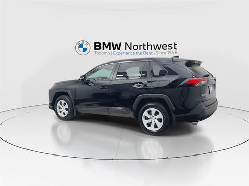 Used 2025 Toyota RAV4 LE AWD/4WD image 12