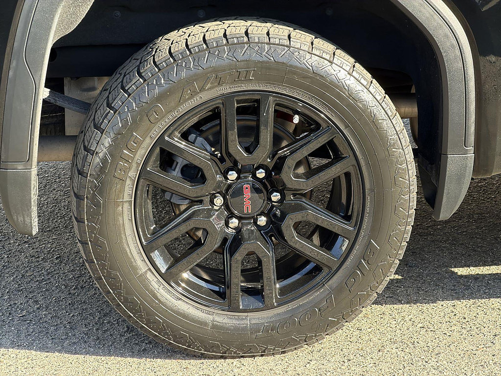 Used 2022 GMC Sierra 1500 Elevation w/ Elevation Premium Package AWD/4WD image 32
