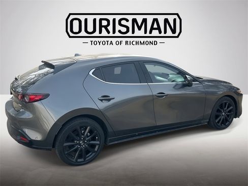 Used 2019 MAZDA MAZDA3 AWD Hatchback w/ Premium Pkg image 3