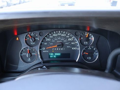 New 2025 GMC Savana 3500 Extended w/ Driver Convenience Package RWD image 17