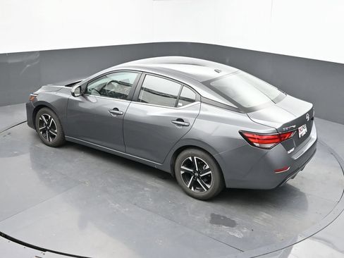 Used 2024 Nissan Sentra SV FWD image 51
