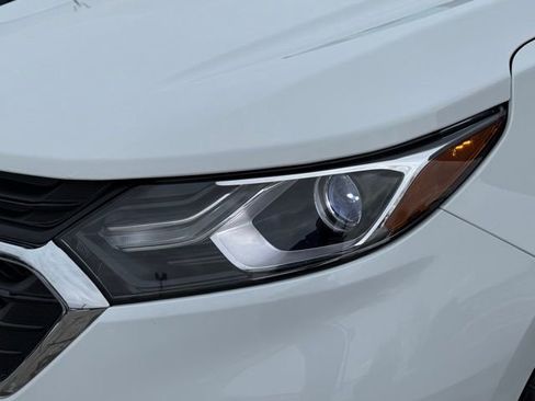 Used 2021 Chevrolet Equinox LT image 22
