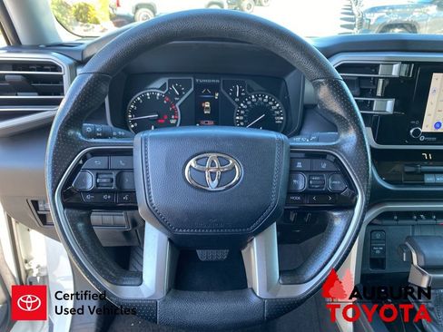 Used 2022 Toyota Tundra SR5 w/ SR5 Convenience Package AWD/4WD image 22