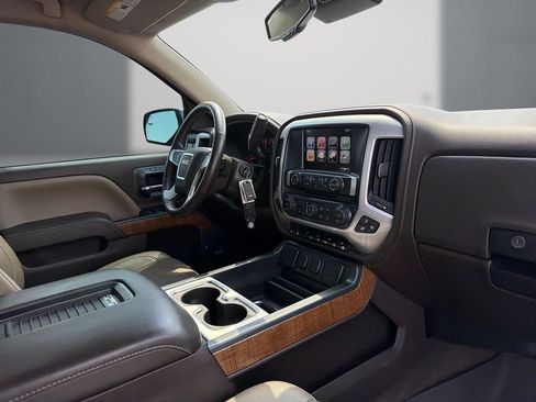 Used 2017 GMC Sierra 1500 SLT AWD/4WD image 12