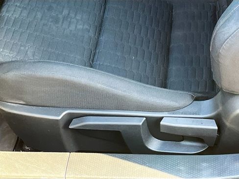 Used 2023 Toyota GR86 w/ ALL Weather Mat Package (TMS) RWD image 19