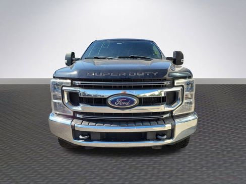 Used 2020 Ford F350 XLT image 2