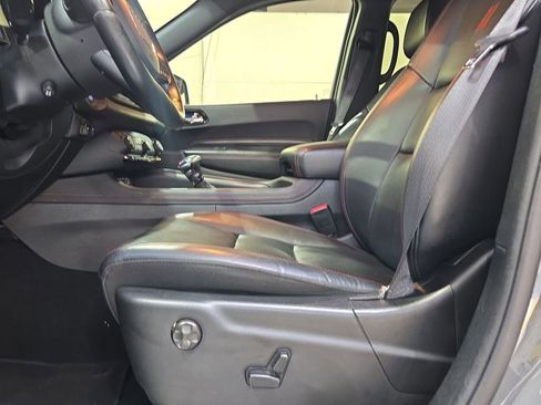Used 2025 Dodge Durango GT AWD/4WD image 13