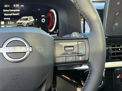 New 2026 Nissan Pathfinder SL image 17