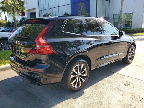 Certified 2025 Volvo XC60 B5 Core AWD/4WD image 6