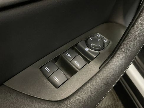 Used 2023 Chevrolet Blazer LT FWD image 27