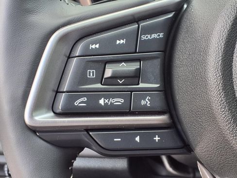 Used 2025 Subaru Outback Touring XT AWD/4WD image 17