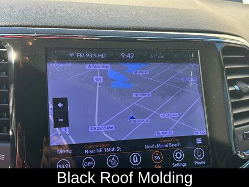 Certified 2021 Jeep Grand Cherokee Laredo X image 24