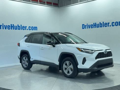 Used 2024 Toyota RAV4 XLE image 4