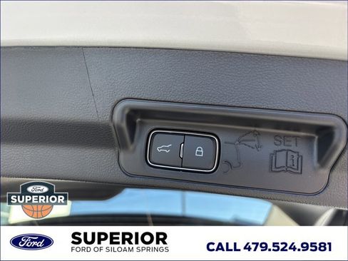 New 2026 Ford Explorer Active w/ Active Comfort Package image 10