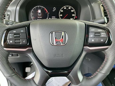 Used 2026 Honda Ridgeline Black Edition image 30