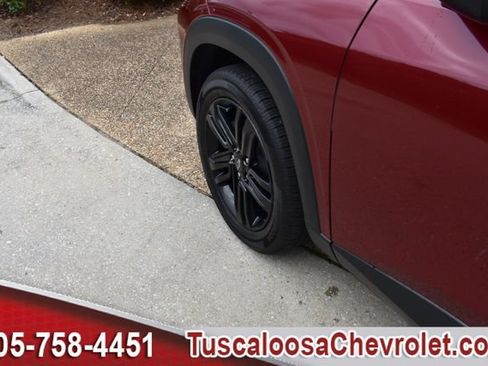 Used 2024 Chevrolet Trax ACTIV w/ Sunroof Package FWD image 17