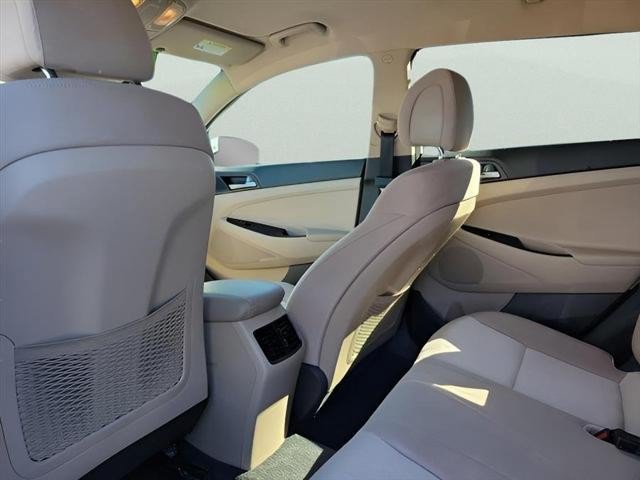 Used 2017 Hyundai Tucson Sport FWD image 10