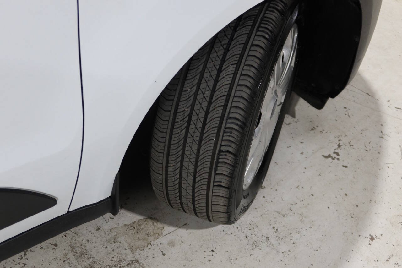 Used 2020 Ford Transit Connect XL FWD image 38