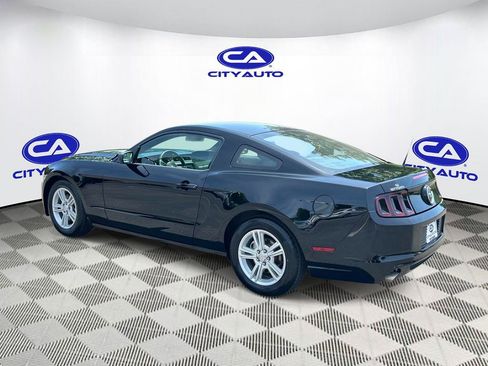 Used 2014 Ford Mustang Coupe RWD image 6