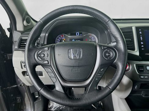 Used 2018 Honda Pilot EX-L image 11