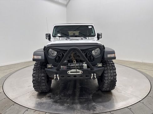 Used 2020 Jeep Wrangler Unlimited Sport image 2