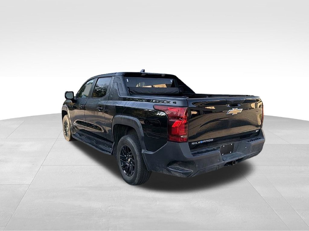 Used 2024 Chevrolet Silverado EV W/T AWD/4WD image 6