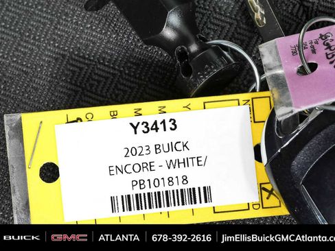 Used 2023 Buick Encore GX Preferred FWD image 35