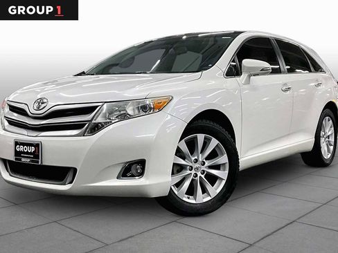 Used 2015 Toyota Venza XLE w/ XLE Premium Package FWD image 1