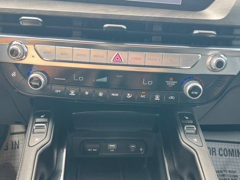 Used 2024 Kia Telluride SX Prestige X-Line AWD/4WD image 24
