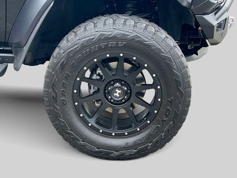 Used 2023 Ford Bronco Raptor AWD/4WD image 7