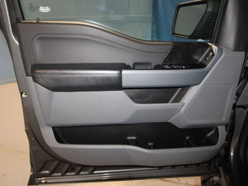 Used 2023 Ford F150 XLT w/ Equipment Group 302A High image 5