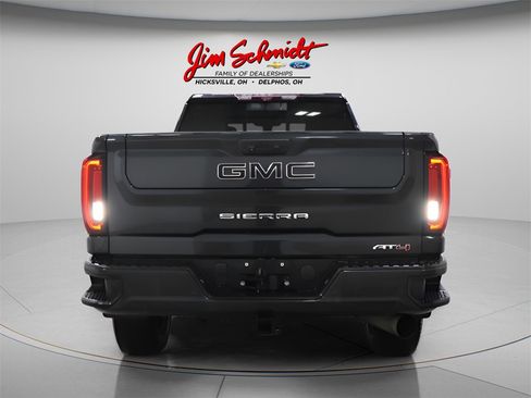 Used 2020 GMC Sierra 2500 AT4 image 5
