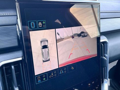 Used 2025 GMC Acadia Elevation w/ LPO, Floor Liner Package image 52