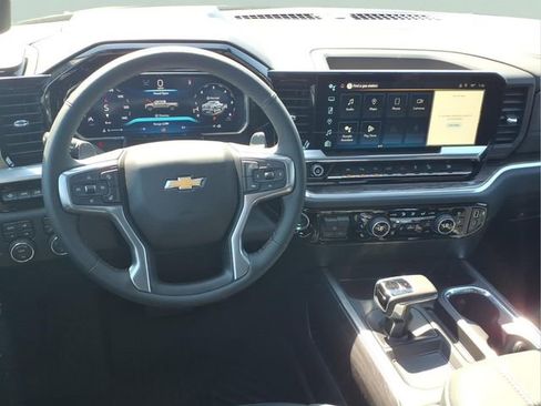 New 2026 Chevrolet Silverado 1500 LTZ w/ LTZ Premium Package image 17