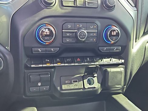 Certified 2020 Chevrolet Silverado 1500 LT Trail Boss image 20