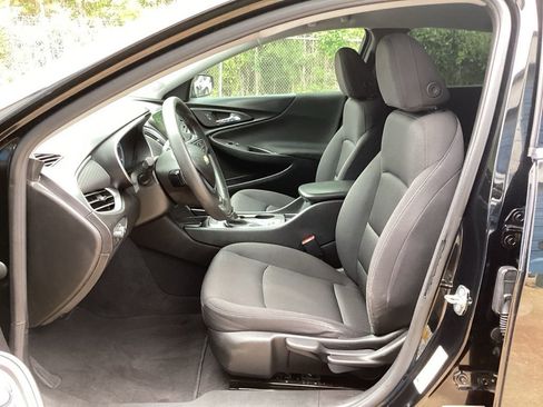 Used 2023 Chevrolet Malibu LS FWD image 22