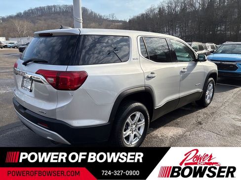 Used 2018 GMC Acadia SLE w/ LPO, Floor Liner Package image 5