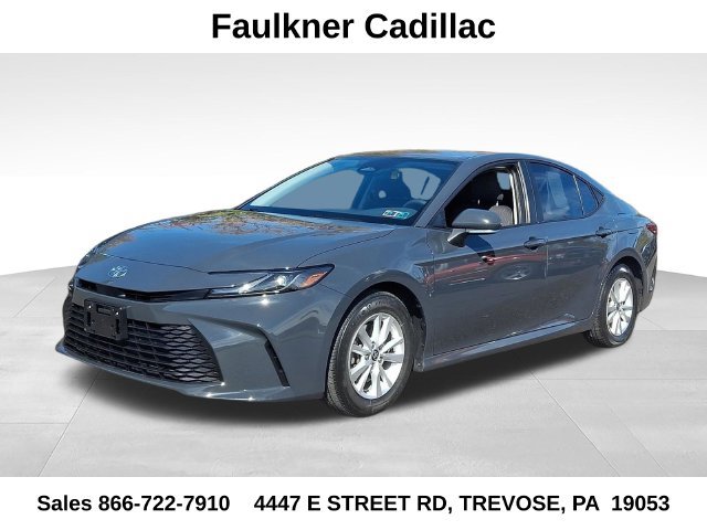Used 2025 Toyota Camry LE FWD image 1