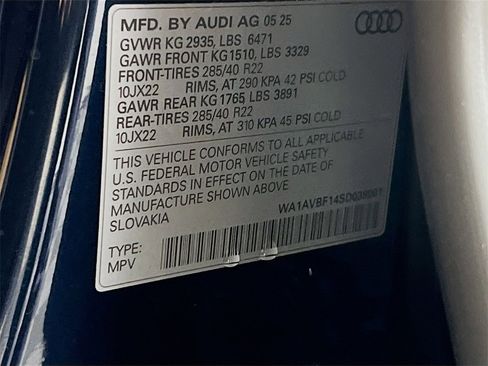 New 2025 Audi Q8 Premium image 34