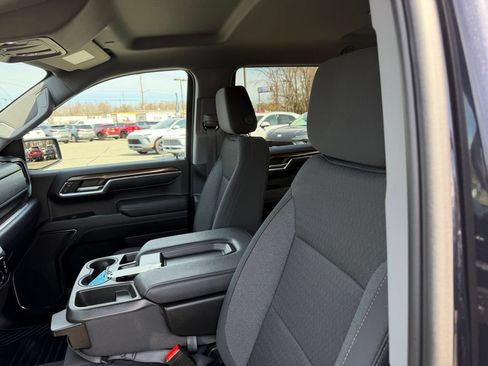 Certified 2022 Chevrolet Silverado 1500 LT AWD/4WD image 16