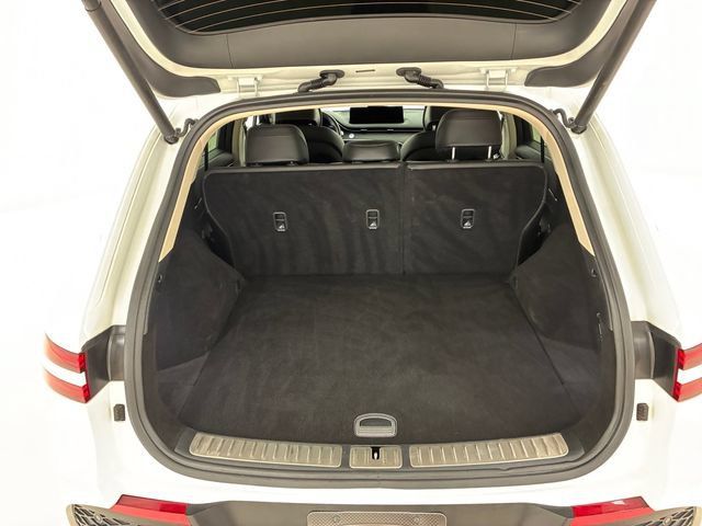 Used 2025 Genesis GV70 2.5T AWD/4WD image 17