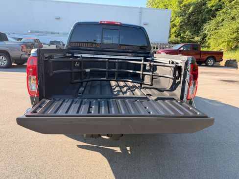 Certified 2021 Nissan Frontier SV AWD/4WD image 9