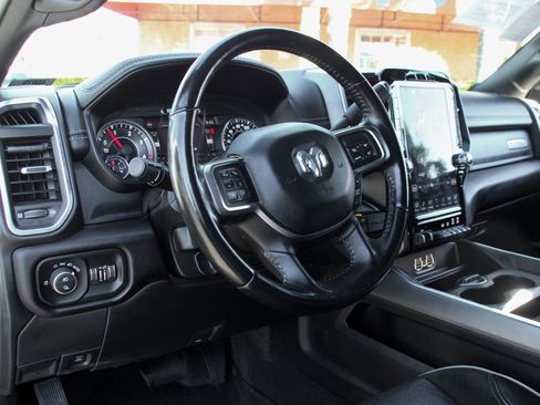 Used 2022 RAM 2500 Laramie w/ Night Edition image 18