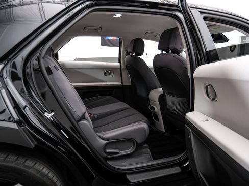 Used 2024 Hyundai Ioniq 5 SEL RWD image 44