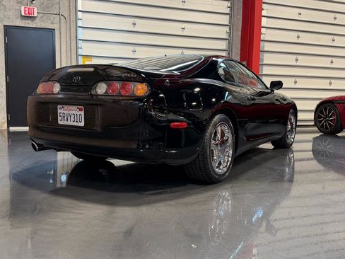Used 1993 Toyota Supra Turbo RWD image 3