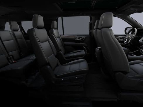 Used 2024 Chevrolet Suburban Premier w/ Premium Package AWD/4WD image 34