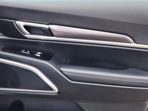 Used 2024 Kia Telluride S w/ S Sunroof Package image 18