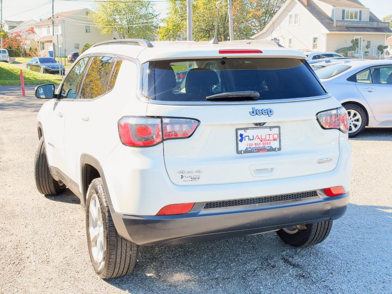 Used 2018 Jeep Compass Latitude w/ Popular Equipment Group AWD/4WD image 82